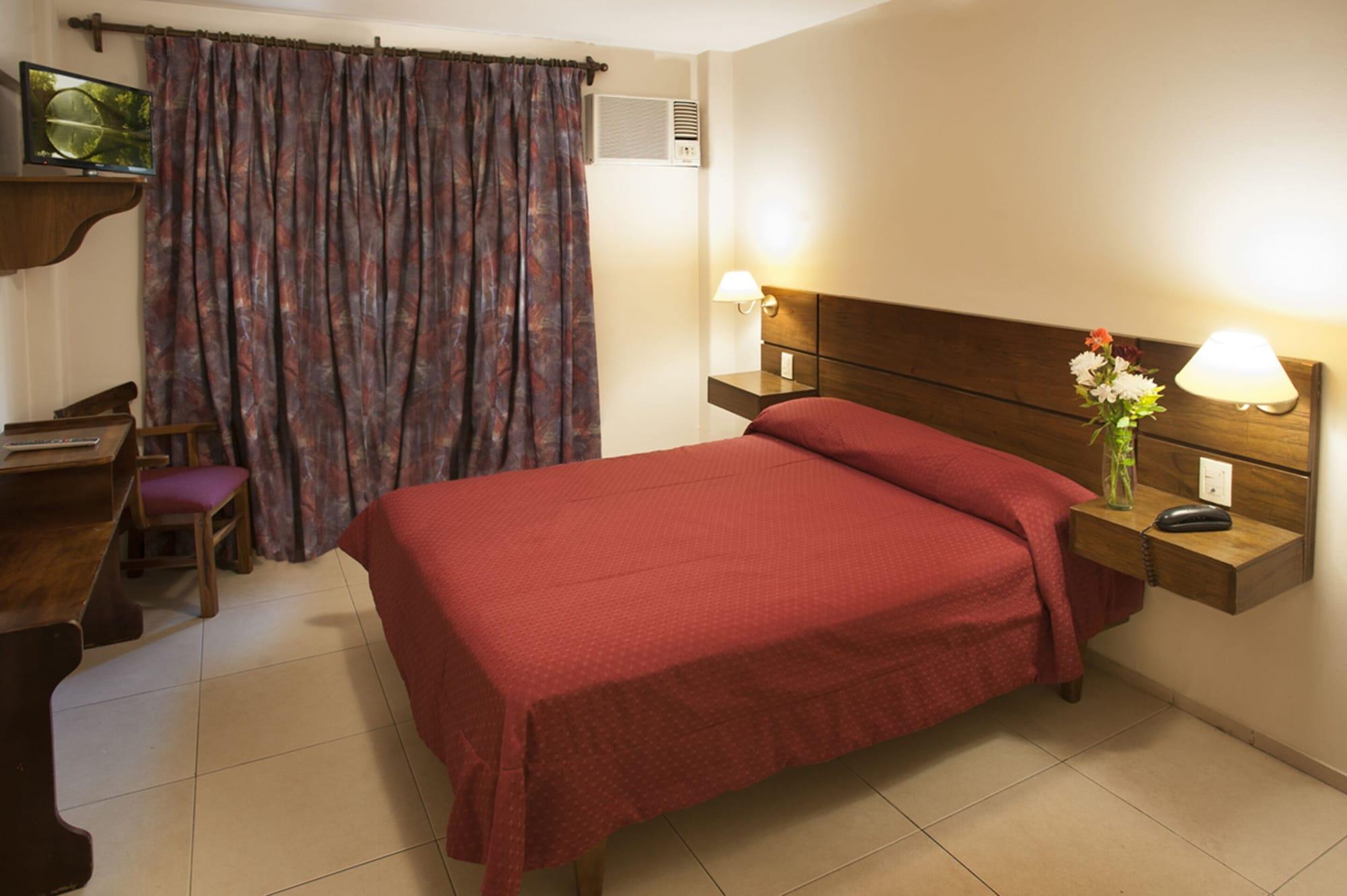 Hotel Carollo Mendoza Exteriör bild