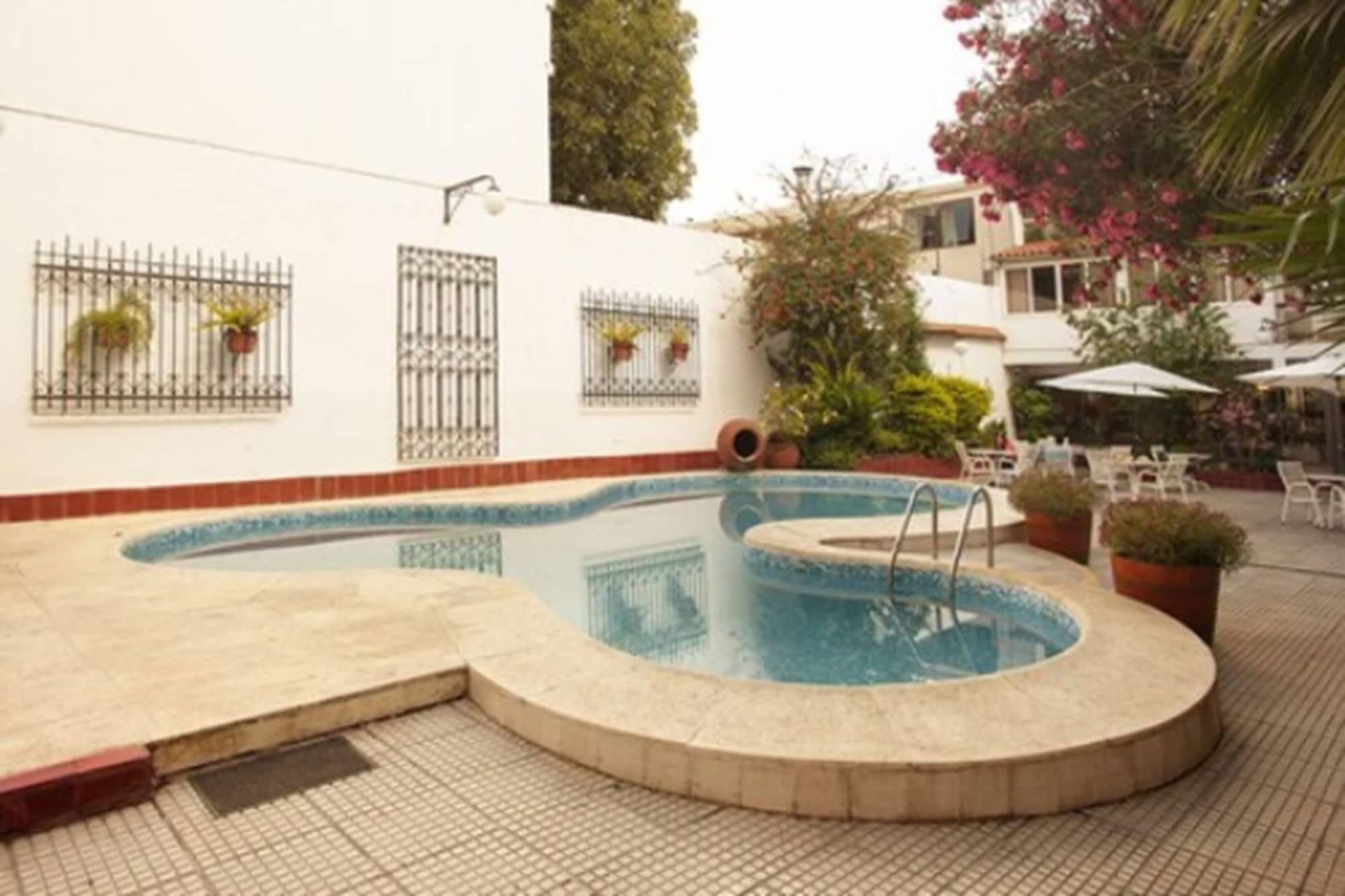 Hotel Carollo Mendoza Exteriör bild