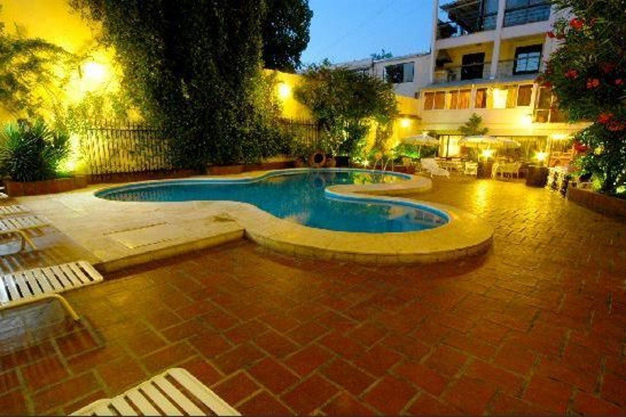 Hotel Carollo Mendoza Exteriör bild